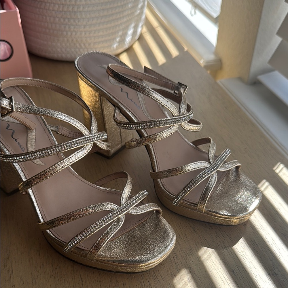 Nina Gold Metallic Strappy Block Heel Sandals - Picture 2 of 7